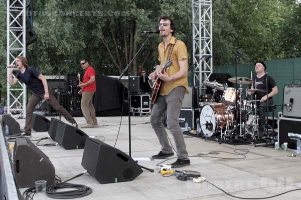 MUDHONEY - 2012-05-27 - PARIS - Parc de la Villette - 